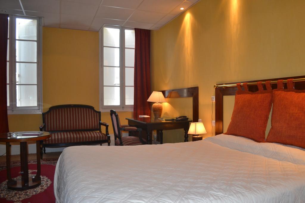 Hotel De France Libourne Camera foto