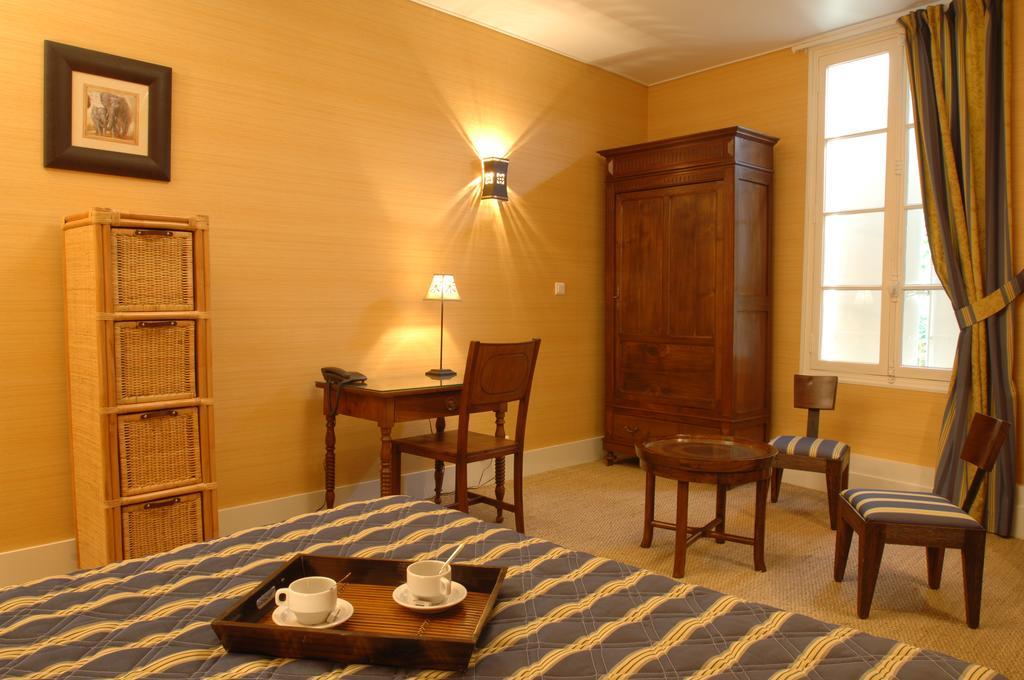 Hotel De France Libourne Camera foto